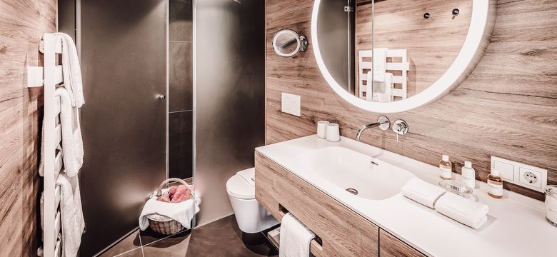 Hotel Goldener Berg - Your Mountain Selfcare Resort: Familiensuite Petersboden image #3