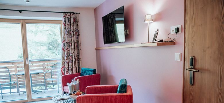 Hotel Goldener Berg - Your Mountain Selfcare Resort: Familiensuite Petersboden image #6