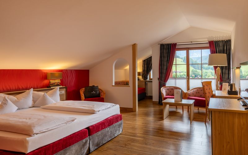 Doppelzimmer deluxe image 1 - Königshof Hotel Resort Oberstaufen