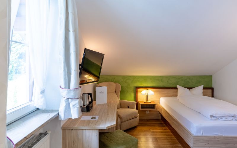 Einzelzimmer Standard image 1 - Königshof Hotel Resort Oberstaufen