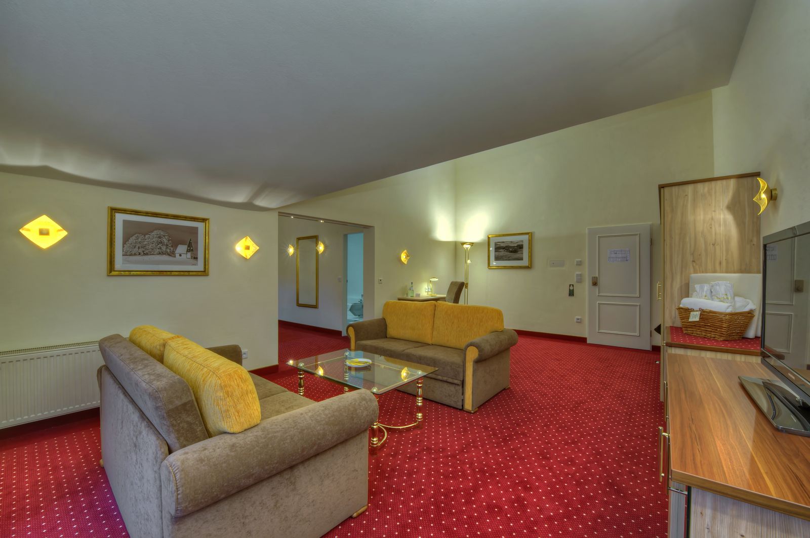 Junior Suite image 4 - Königshof Hotel Resort Oberstaufen