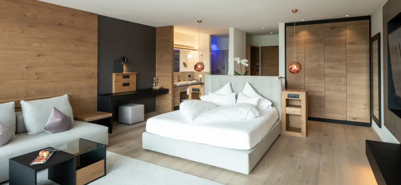 Panorama Wellness Resort Alpen Tesitin: Romantic suite "Sauna" image #1