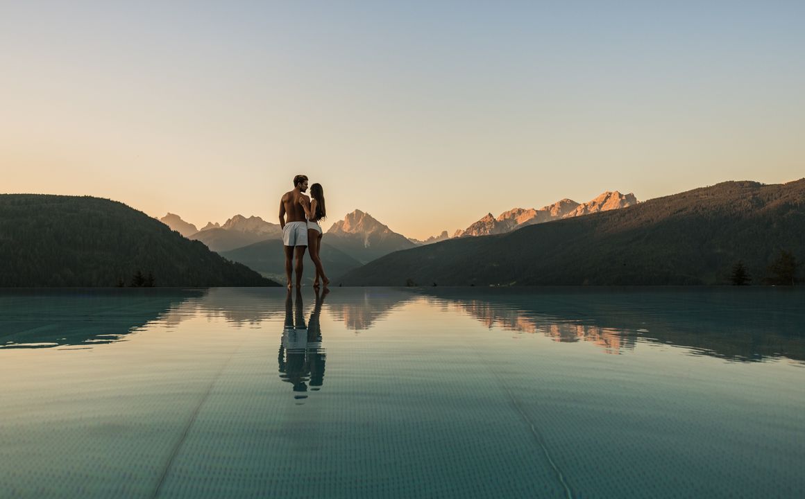 Panorama Wellness Resort Alpen Tesitin in Taisten Welsberg, Trentino-Südtirol, Italien - Bild #1