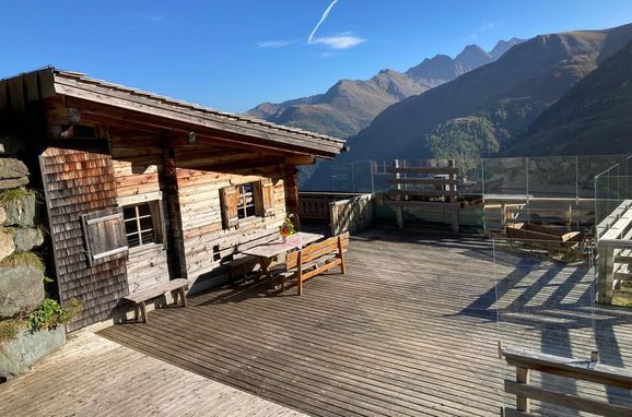 Terrace, Almhütte Knapp-Kasa, Großglockner, Kärnten, Carinthia , Austria