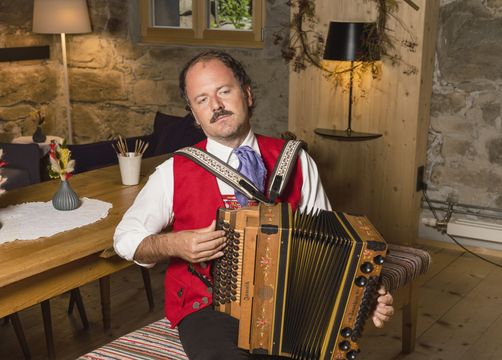 Bio-Hotel Oswalda-Hus: Gelebte aktive Tradition ist im Oswalda Hus aktive Heimatliebe - Bio-Hotel Oswalda-Hus, Riezlern, Vorarlberg, Österreich