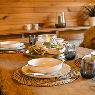 Dining table, Chalet Auszeit Zirbenland, Obdach, Styria , Austria