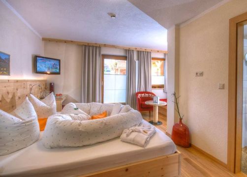 Camera doppia con balcone (1/7) - Familien- und Naturhotel Darrehof