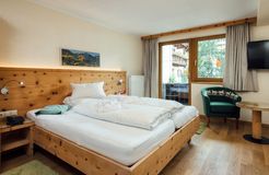 Camera tripla con balcone (6/7) - Familien- und Naturhotel Darrehof