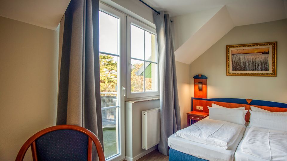 Comfort Double Room with Sea-View Balcony – View 1