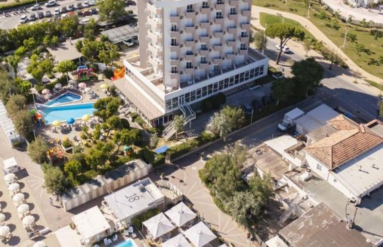 Color Alexandra Plaza Family Hotel Bildergalerie