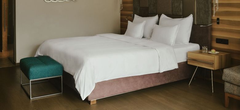 ALPIANA – green luxury: Double room deluxe image #1