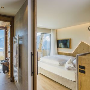 Impressions #10 - Hotel Hubertus