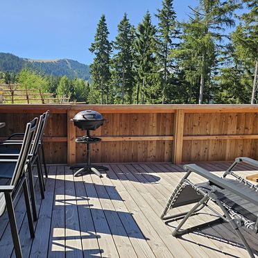 Sonnenterrasse, THE LODGES am Klippitztörl, Bad St. Leonhard, Kärnten, Österreich