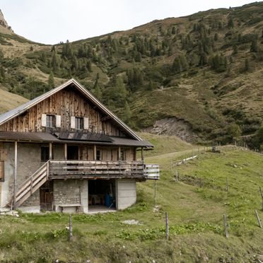 Außenansicht, Steinfeldalm, Kirchberg, Tirol, Österreich