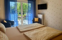 Biohotel Weingut Prüm Doppelzimmer (2/2) - Bio Boutique Hotel Prüm