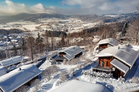 Winter, Bergdorf Hüttenhof-Chalet für Zwei, Grainet, Bayern, Deutschland