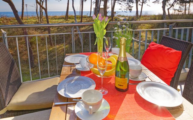 Balkon mit Blick auf die Ostsee